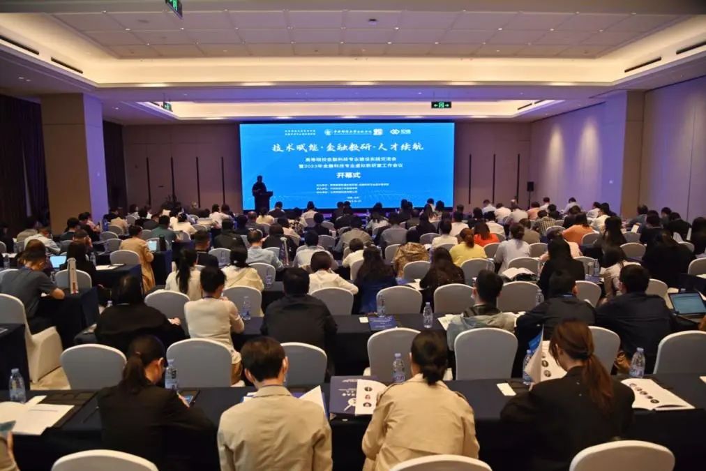 新闻1.jpg 新闻1.jpg