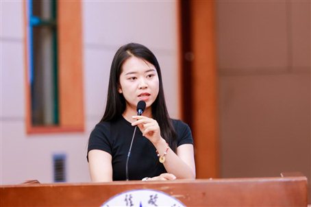 C:/Users/huangcaixuan/Desktop/会议综述+法医病理展望与法庭科学建设——“求实杯”法庭科学国际学术研讨会（四）/图片19.5 第四单元发言.jpg图片19.5 第四单元发言