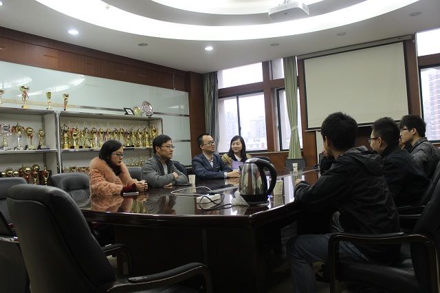 校友官强出席会计学院校友回访交流会