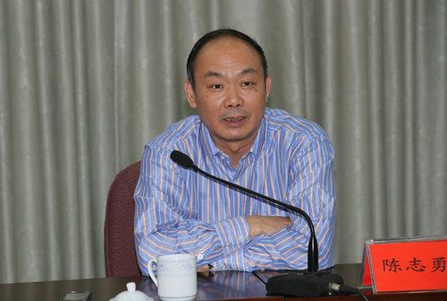我校“中国收入分配研究中心广西基地”签约揭牌仪式在广西财政厅隆重举行