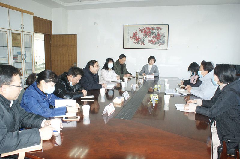 农工党省委会专职副主委黄惠宁一...